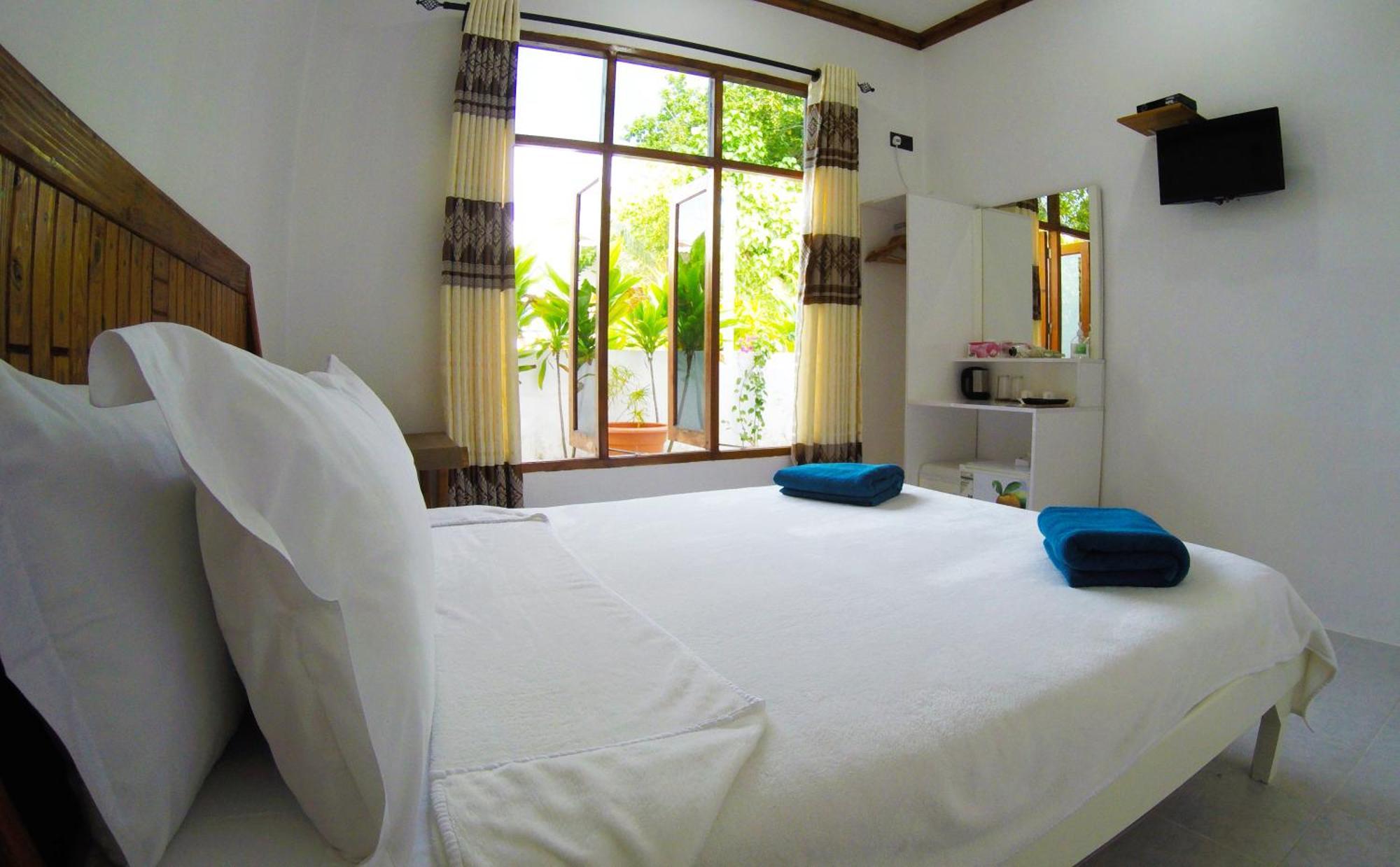 Ithaa Beach Guraidhoo  Exterior photo